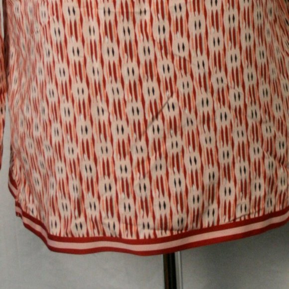 Sandwich Pull-Over Blouse - Picture 4 of 5